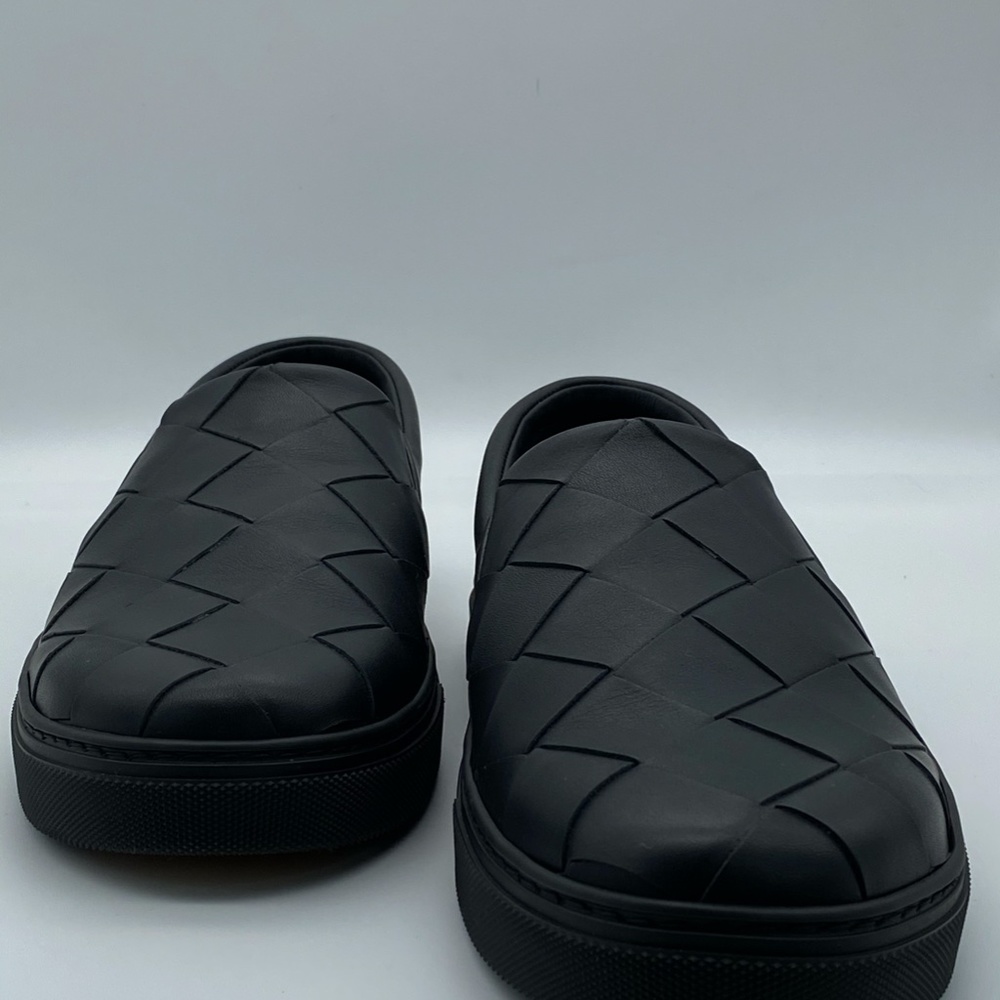 Bottega Veneta Men's Wide Weave Leather Slip-On Sn - Picture 3 of 13